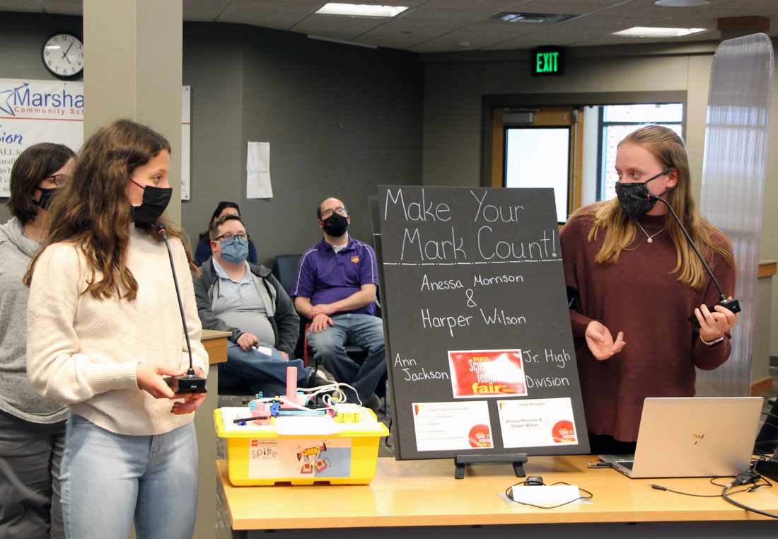Students mark history with grand championship science fair win | News, Sports, Jobs - Vimarsana News